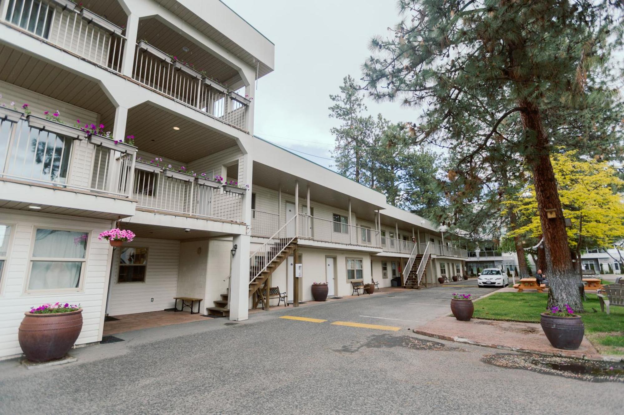 Beachside Motel Penticton Exteriör bild